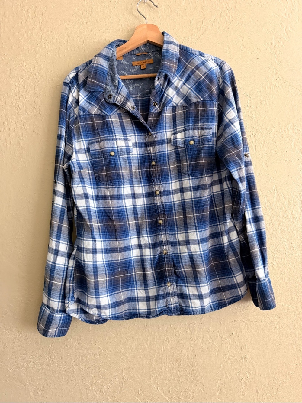 Jachs Blue and White Plaid Casual Button-Down Shirt